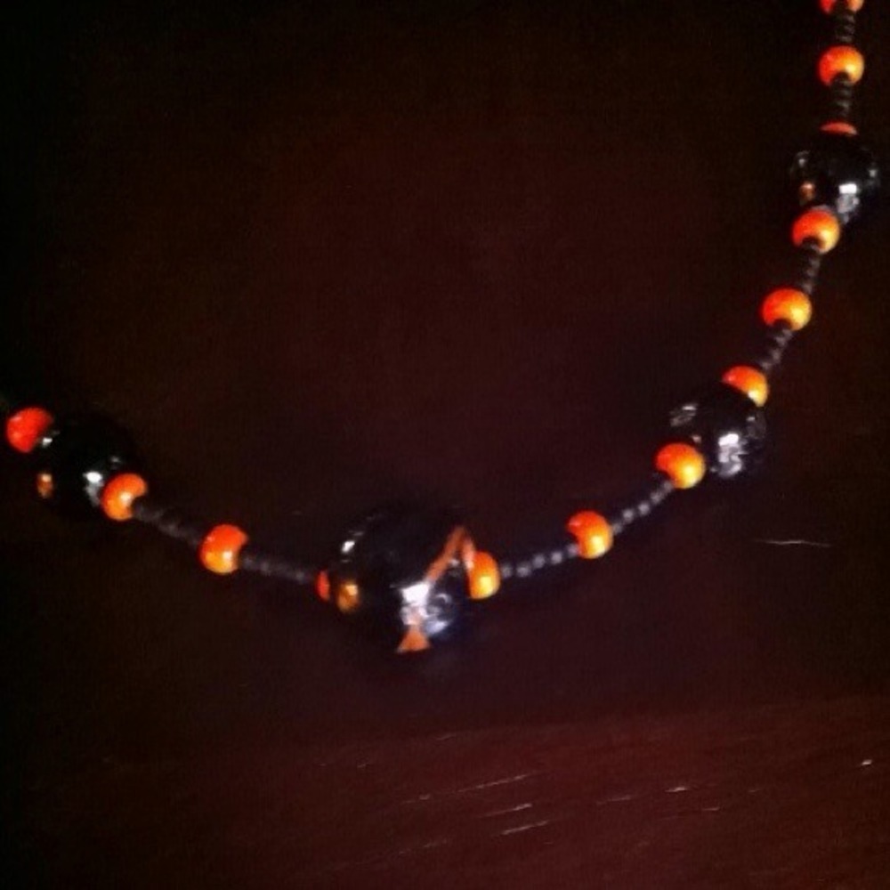 HAND CRAFTED SF Giants Black & Orange Necklace Magnetic Clasp